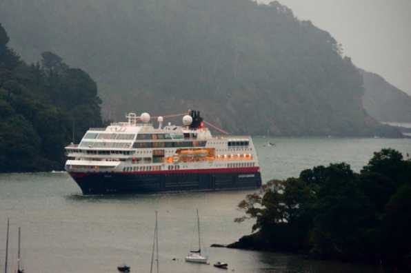 14 September 2022 - 07:06:14

------------------------
Cruise ship Maud arrives  in Dartmouth